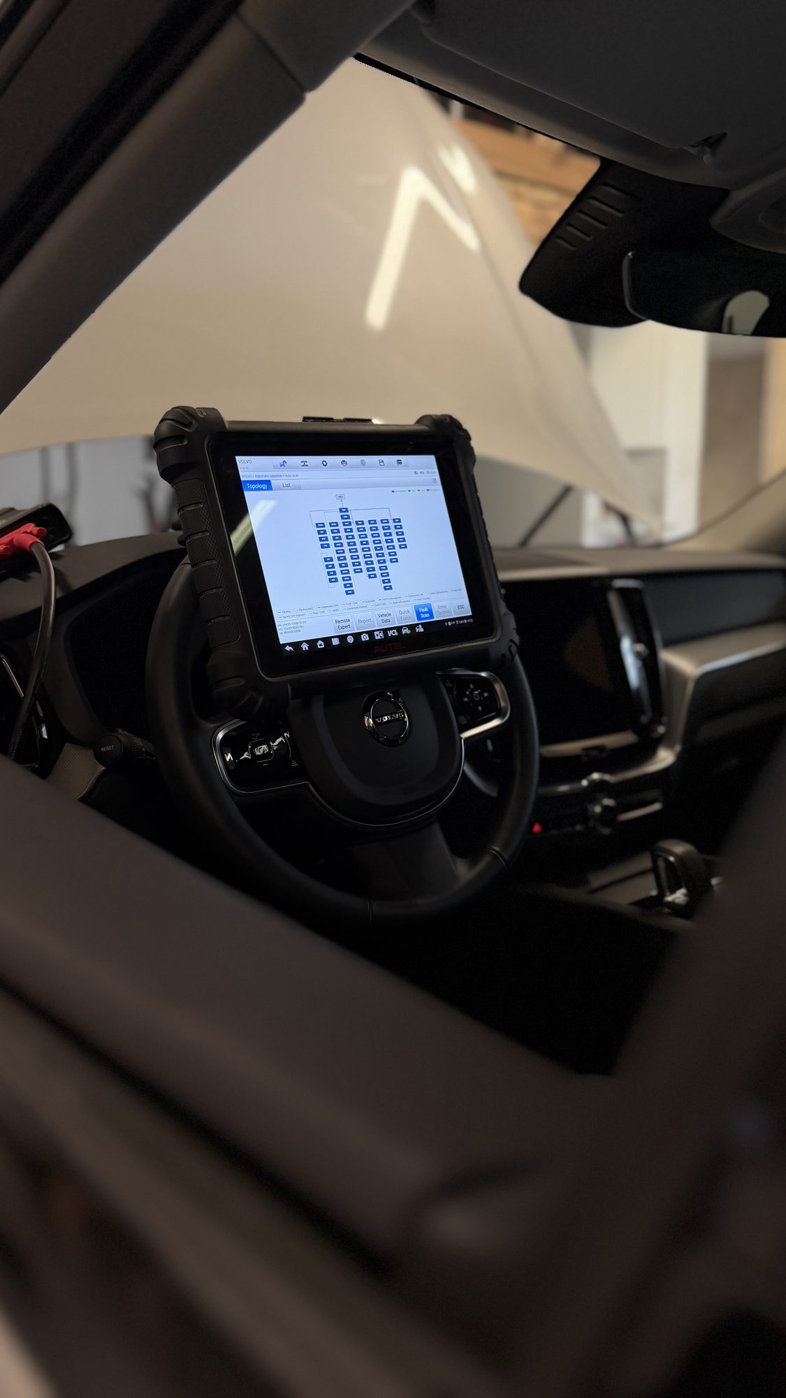 Elektronisk fejlsøgning på Volvo hos VM AUTO i Nuuk